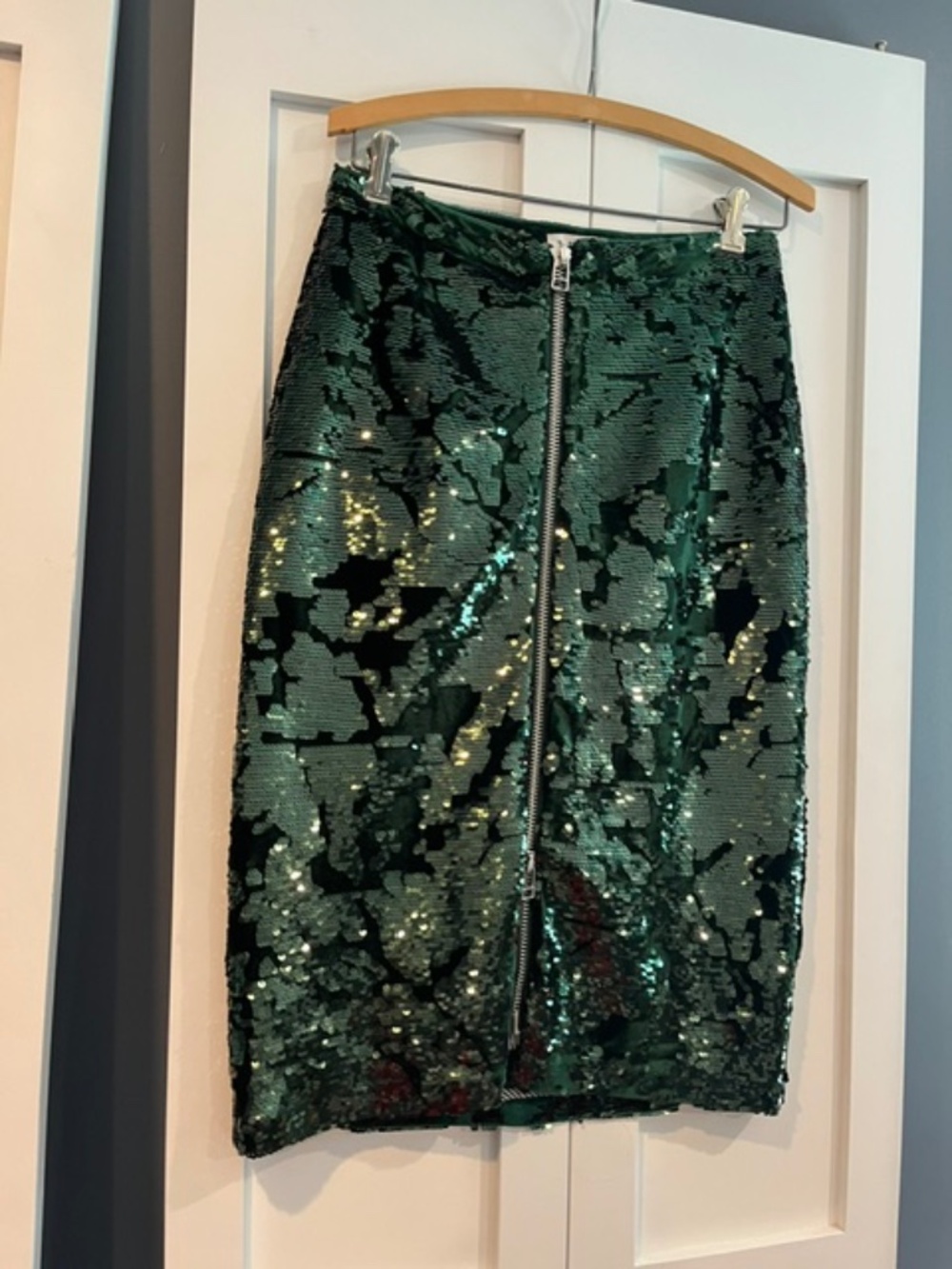 Stunning Suncoo Paris Jade Green Sequin Skirt